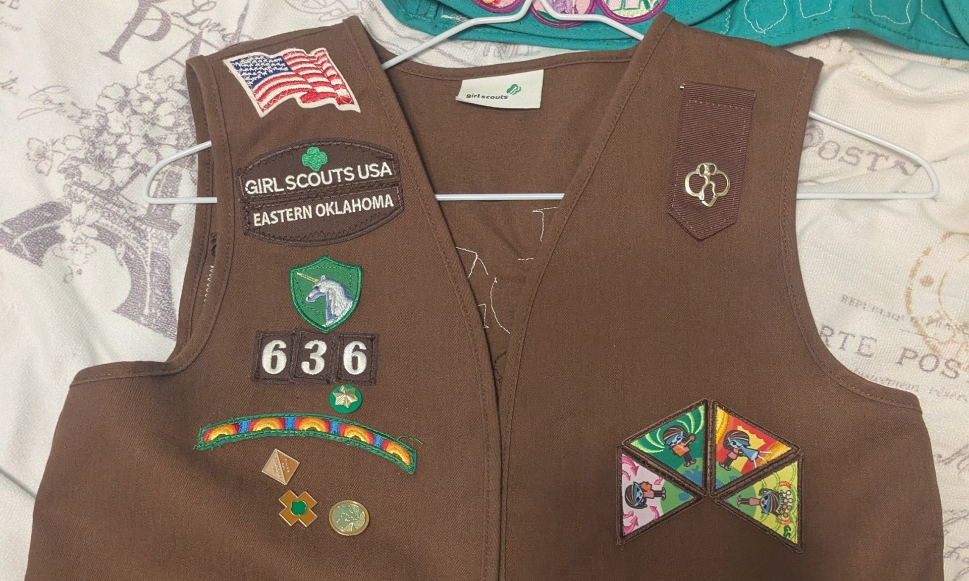 Girl Scouts Give Back!